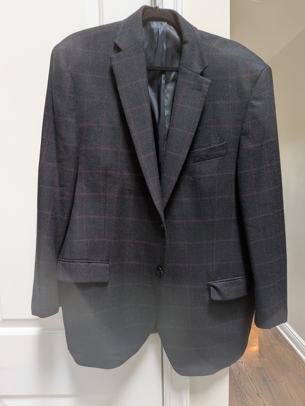 Lauren Ralph Lauren Black Sport Coat with Subtle Maroon Windowpane